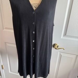 Chico's Black Sleeveless Button Down Vest